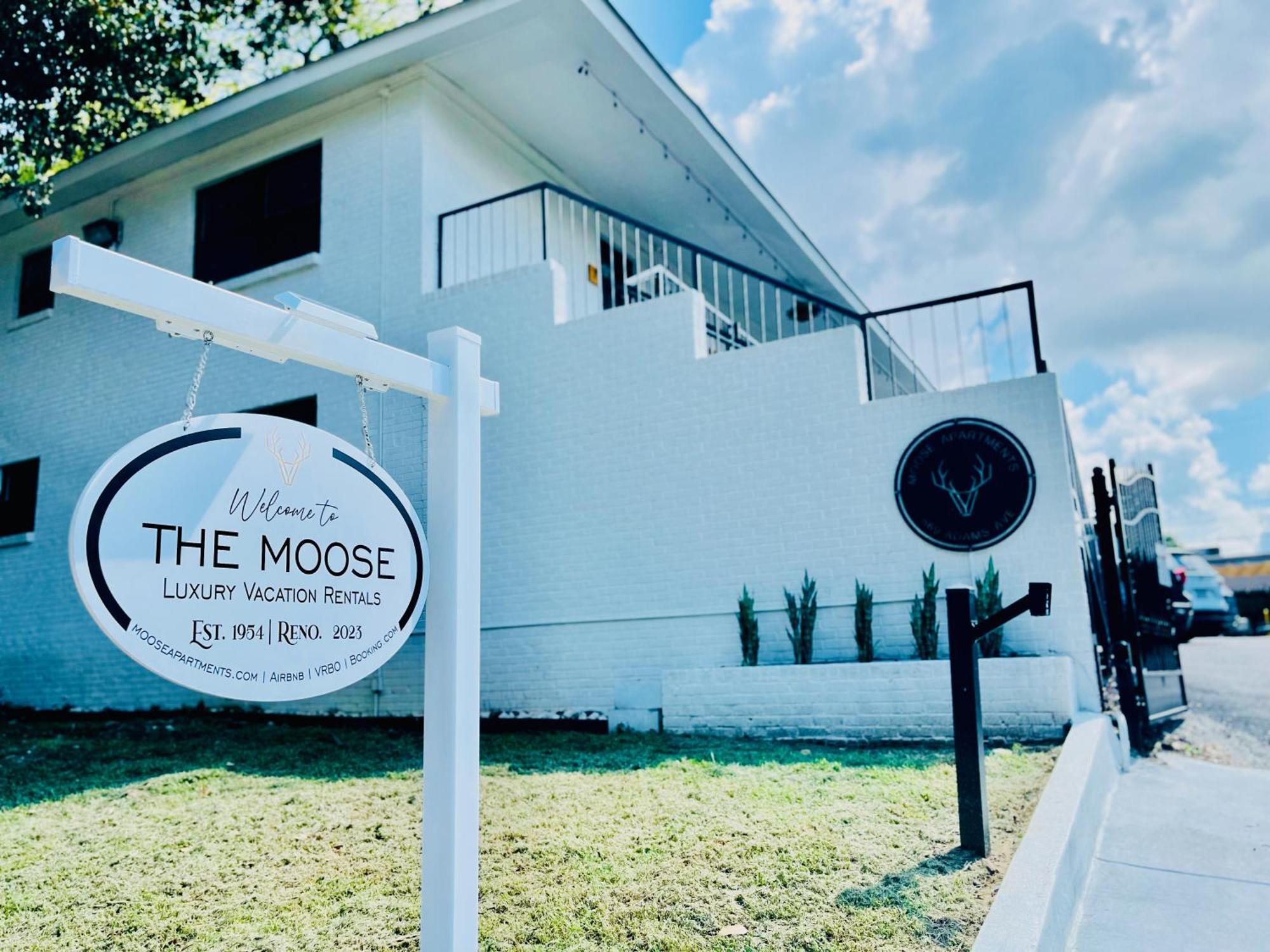 Apartment The Moose #7 - Instaworthy With Amazing Views, Free Parking & Heated King Bed *