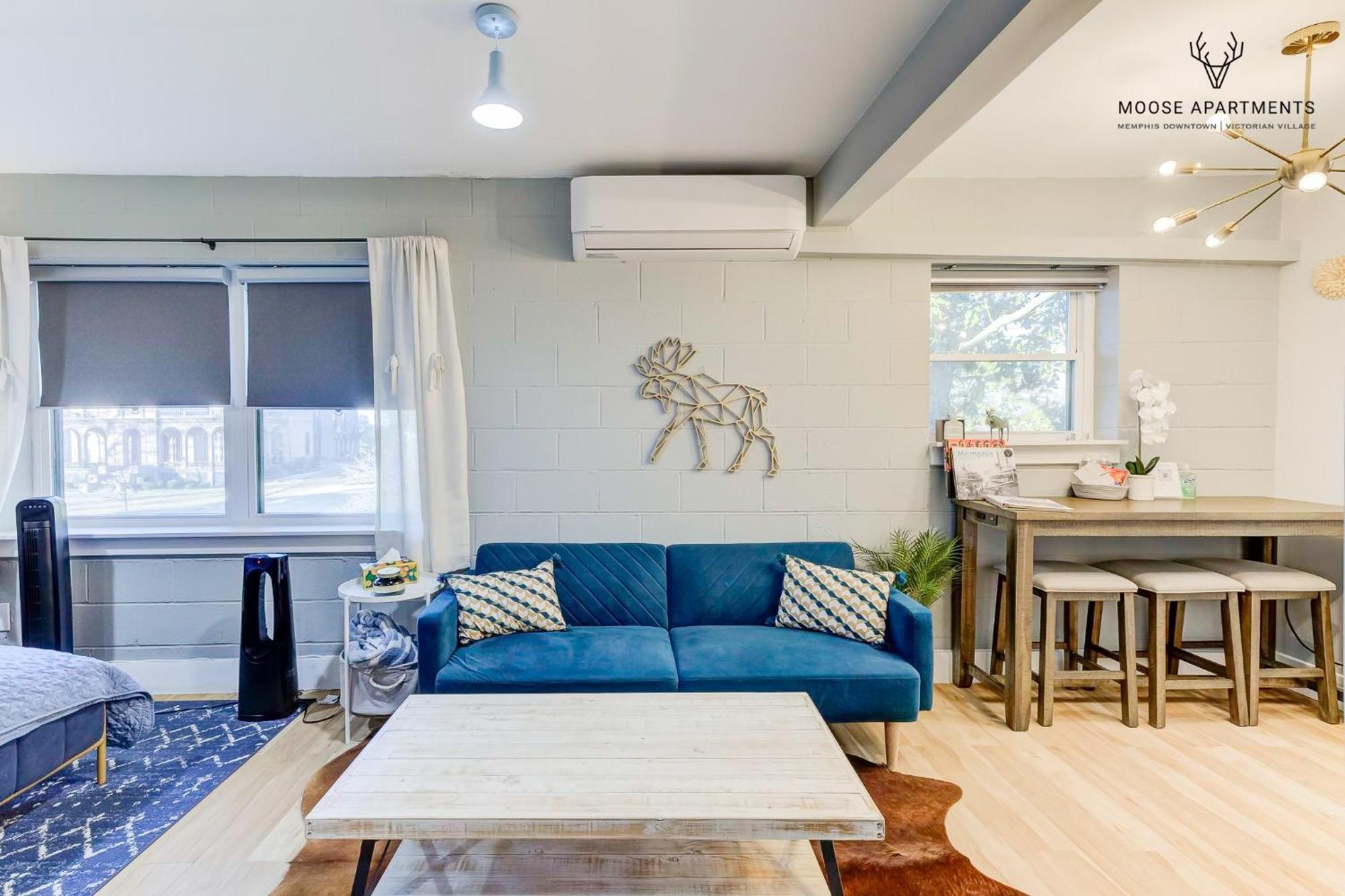 The Moose #7 - Instaworthy With Amazing Views, Free Parking & Heated King Bed Apartment